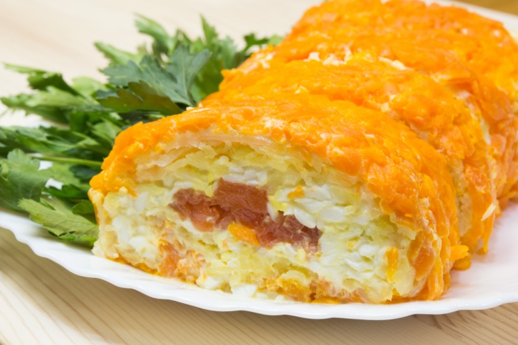 Такой вкуснятины вы еще ее пробовали. Салат-закуска «Царский Рулет»