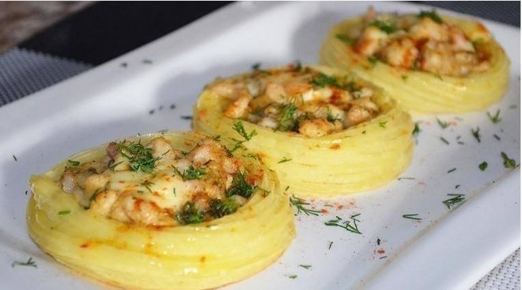 Картофельные гнезда