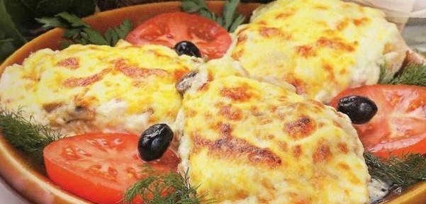 Куриная грудка под шубой. Очень вкусно и не сложно!