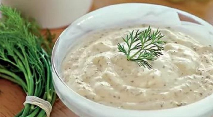 Очень вкусные и быстрые соусы к картофельным блюдам