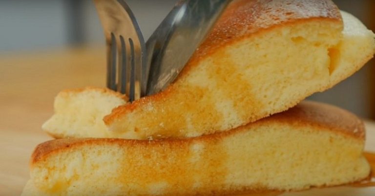 Ты больше не захочешь готовить оладьи иначе! Золотой рецепт