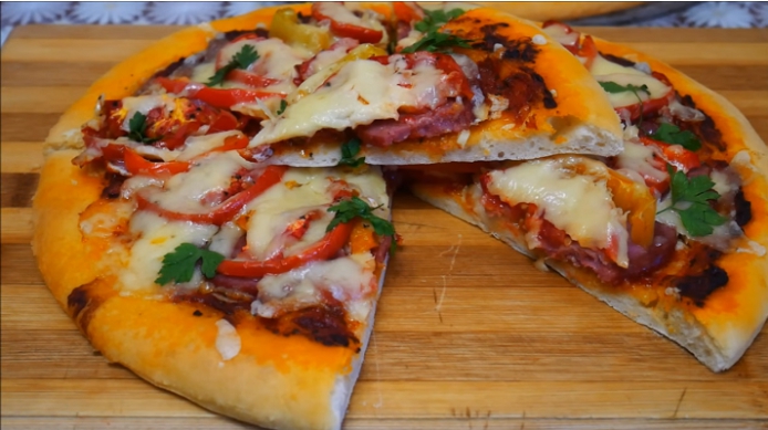 Вкусная домашняя пицца с мужским характером: тесто… на воде