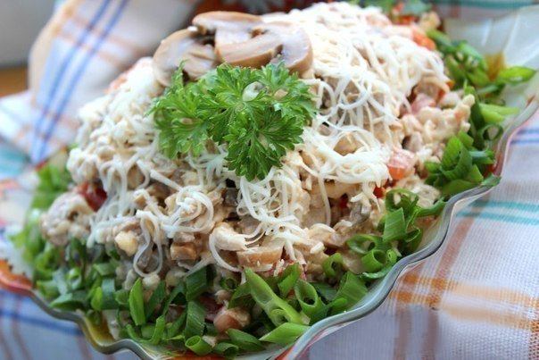 Уверяю Вас, это самый вкусный салат в мире! «Алекс» — мой салатный рай