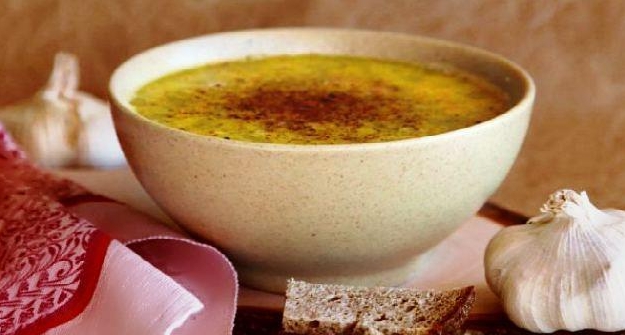 При ОРЗ ешьте чесночный суп. Выздоровление наступает в 3 раза быстрее