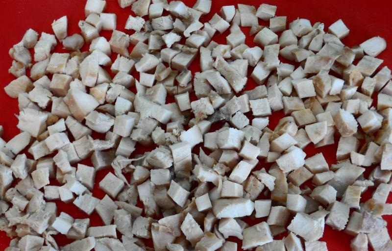 Картинки по запросу Достань грудку из воды и охлади. Нарежь ее мелкими кубиками.
