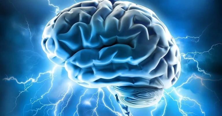 Эти простые упражнения улучшают кровоснабжение мозга, выпрямляют позвоночник, освобождает сосуды от зажимов