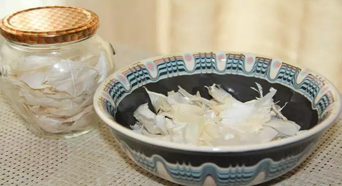 Чесночная шелуха продлевает молодость
