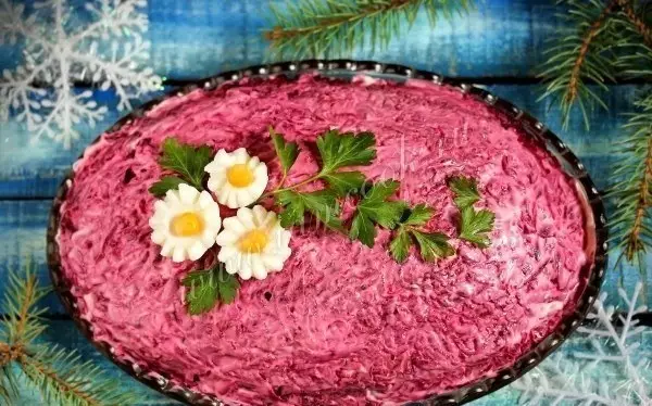 Салат «Скумбрия под шубой»