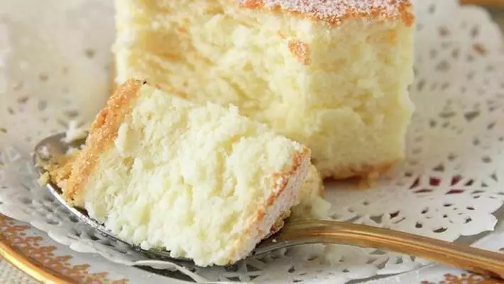 Нежная шарлотка с творогом