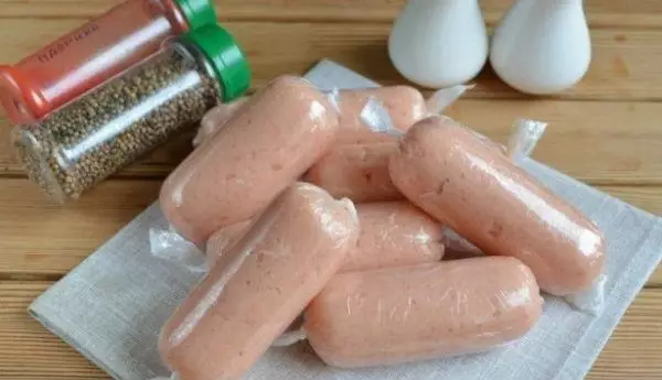 Вкуснейшие домашние сосиски с курицей