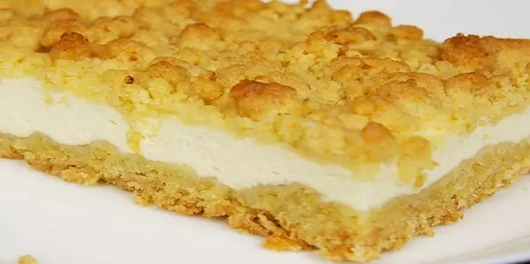 Вкуснейший творожный пирог с песочной крошкой