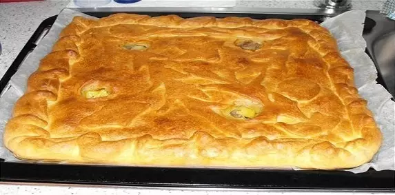 Вкусный и простой пирог с картофелем и курицей