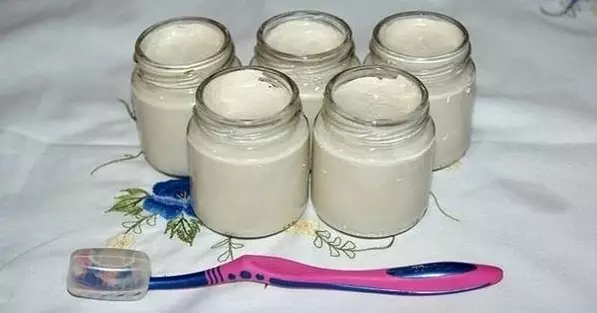 5 лучших рецептов натуральной зубной пасты своими руками. Откажись от химии!