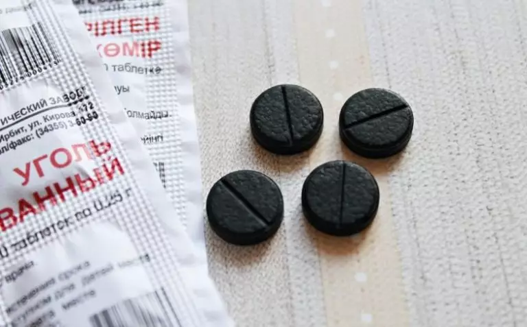 11 полезных свойств активированного угля