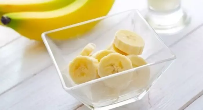 ДОМАШНЯЯ МАСКА ДЛЯ ПОДТЯЖКИ КОЖИ