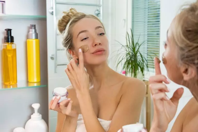 30-секундный ежедневный уход за кожей: советы, которые заставят вас выглядеть  моложе
